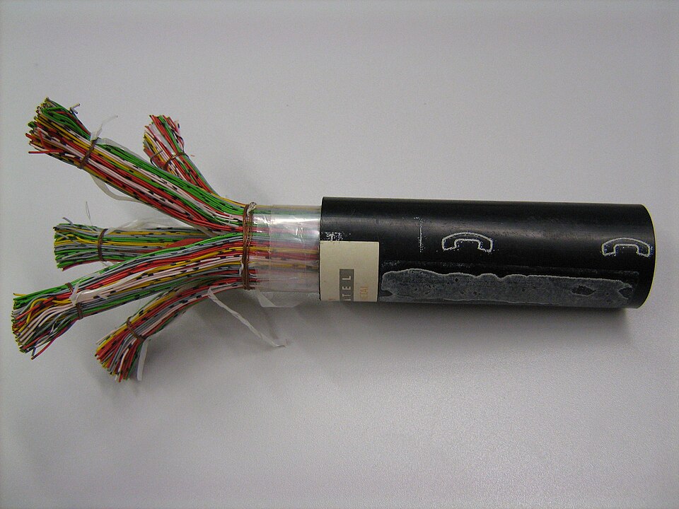 Câble téléphonique 1 paire à 224 paires